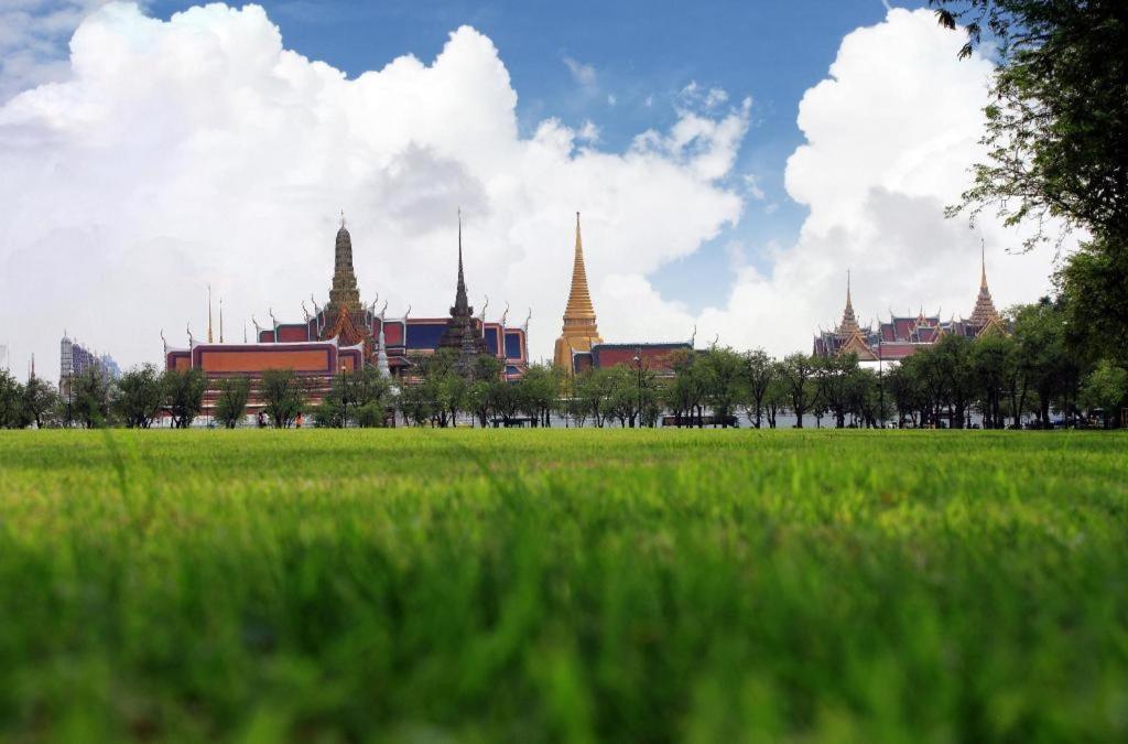 Resort Bangphlat Bangkok Luaran gambar